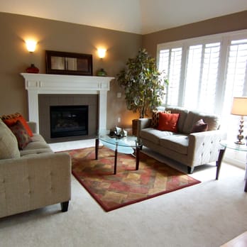 Home Stage Home - Staged West Linn Living Room - Home Staging Near Me Home Stage Home - Staged West Linn Living Room - Home Staging Near Me