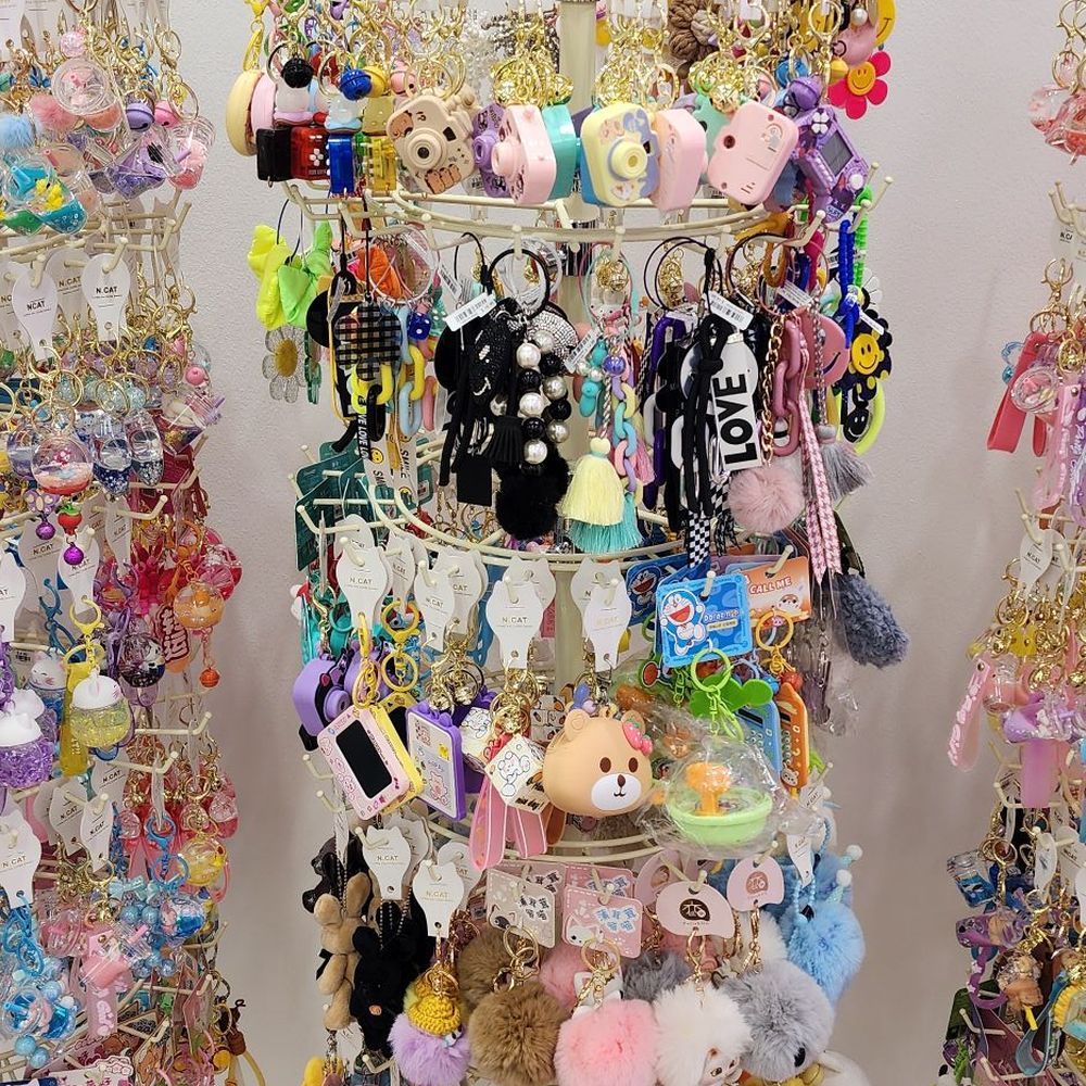 Pinkbox - Accessories Near Me - Cedar Park, Texas Pinkbox - Accessories Near Me - Cedar Park, Texas
