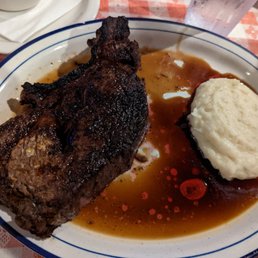 Ribeye steak and mashed potatoes