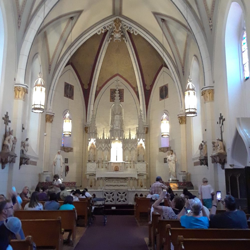 Loretto Chapel - Lovely Loretto Chapel! - Churches Near Me - Santa Fe, New Mexico Loretto Chapel - Lovely Loretto Chapel! - Churches Near Me - Santa Fe, New Mexico