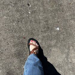 Sisters' Nails and Spa - Completed toes