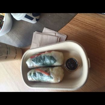 Iku Wholefood - Vietnamese rice paper rolls - Vegan Near Me - Sydney, NSW