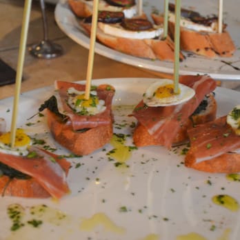 Pix - Spanish Near Me - London, XGL