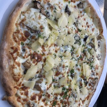 Il Vicolo - Holy Shitake! It was something I have never had before and it was so good! - Pizza Near Me - Ottawa, Ontario Il Vicolo - Holy Shitake! It was something I have never had before and it was so good! - Pizza Near Me - Ottawa, Ontario