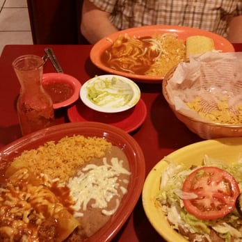 El Camino Real - a table full of mexican food - Mexican Near Me - Warsaw, Missouri