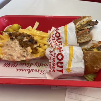 In-N-Out Burger - Animal style and cut Cheeseburger in half - Fast Food Near Me - Chandler, Arizona