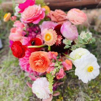 Lace and Lilies - WHOA! - Florists Near Me - Fort Collins, Colorado Lace and Lilies - WHOA! - Florists Near Me - Fort Collins, Colorado