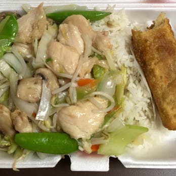 Asian Fusion - Chicken Chow Mein and Egg Roll. Lunch portion is enough for two! Yum - Asian Fusion Near Me - Tulsa, Oklahoma Asian Fusion - Chicken Chow Mein and Egg Roll. Lunch portion is enough for two! Yum - Asian Fusion Near Me - Tulsa, Oklahoma