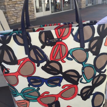 Kate Spade - Bon Shopper Tote ($59.20) - Accessories Near Me - Livermore, California Kate Spade - Bon Shopper Tote ($59.20) - Accessories Near Me - Livermore, California