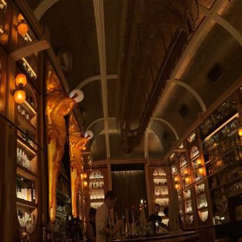 Young Blood - Interior - Bars Near Me - San Diego, California