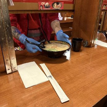 ICHIRAN - Times Square - Fresh bowl delivered - Ramen Near Me - New York, New York ICHIRAN - Times Square - Fresh bowl delivered - Ramen Near Me - New York, New York