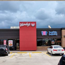 Texaco Superstation - Wendy's, Baskin Robbins and Texaco