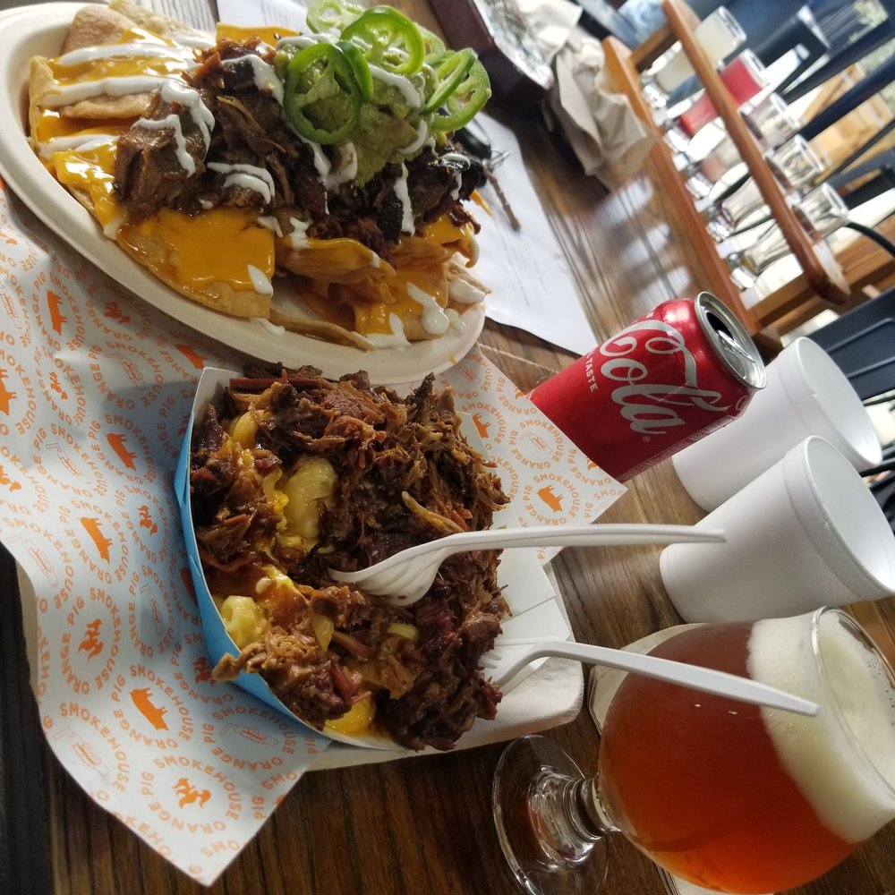 Mac N cheese,  Nachos
