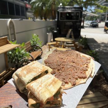 Thyme Machine - Lahme Baajin (Beef) Chicken - Lebanese Near Me - Miami, Florida