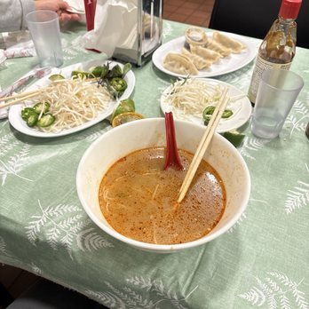 Pho Big Bear - Chinese Near Me - Big Bear Lake, California