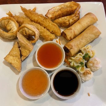 Nooddi Thai Chef - Nadia's Treasure Sampler - Thai Near Me - Glen Mills, Pennsylvania Nooddi Thai Chef - Nadia's Treasure Sampler - Thai Near Me - Glen Mills, Pennsylvania