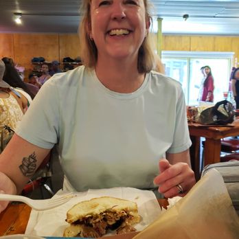 Franklin Barbecue - Happy date - Barbeque Near Me - Austin, Texas Franklin Barbecue - Happy date - Barbeque Near Me - Austin, Texas