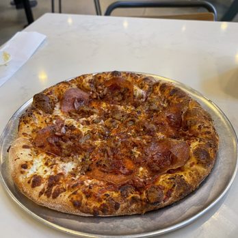 Pinthouse Pizza - Brewpubs Near Me - Round Rock, Texas Pinthouse Pizza - Brewpubs Near Me - Round Rock, Texas
