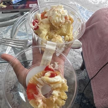 Nothing Bundt Cakes - Pineapple Upside Down Bundtlet- This is the worst cake I ever had for 8.25 - Desserts Near Me - Downey, California
