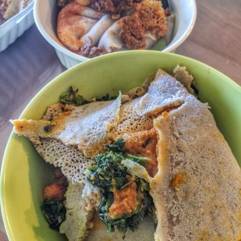 Habesha Cafe - Meat and veggies combo - Ethiopian Near Me - Seattle, Washington