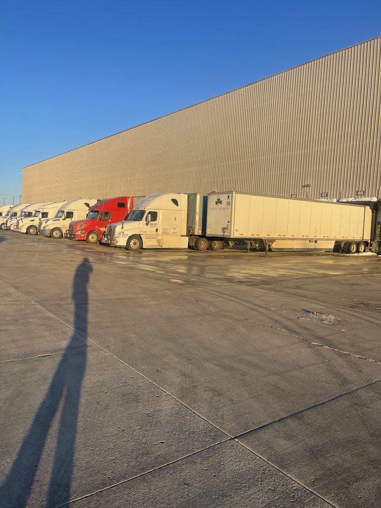 WALGREENS DISTRIBUTION CENTER Updated October 2024 11 Photos 5100