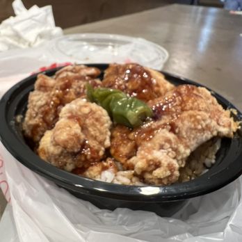 Tenkatori - TORIMESHI (Japanese style Chicken Rice Bowl) - Chicken Wings Near Me - Gardena, California Tenkatori - TORIMESHI (Japanese style Chicken Rice Bowl) - Chicken Wings Near Me - Gardena, California