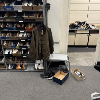 Nordstrom Rack - This photo shows how I was not blocking the aisle....this was shot 2 seconds after being belittled. - Department Stores Near Me - Fresno, California Nordstrom Rack - This photo shows how I was not blocking the aisle....this was shot 2 seconds after being belittled. - Department Stores Near Me - Fresno, California
