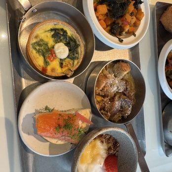 Capital One Lounge - Airport Lounges Near Me - Dulles, Virginia