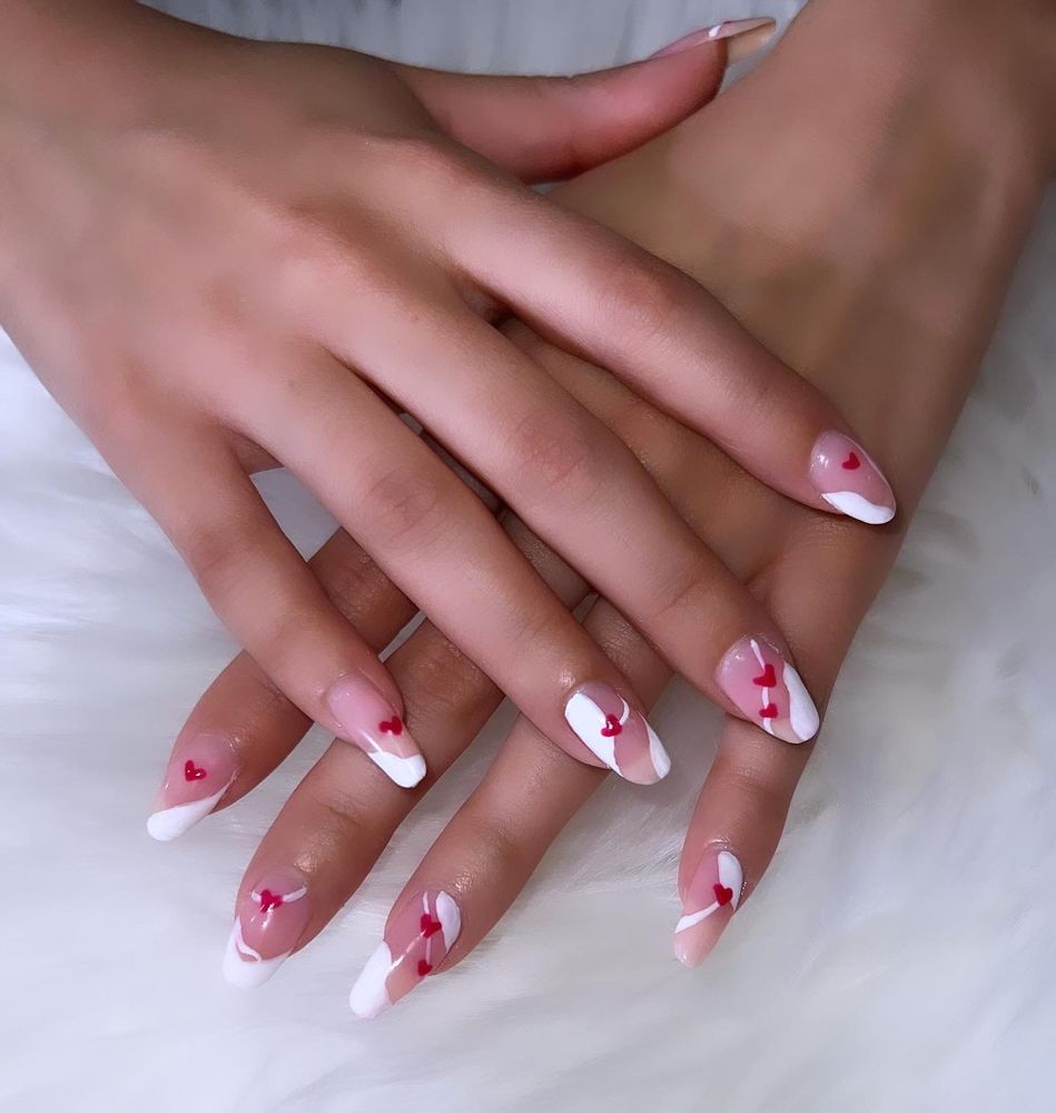 Pinky Promise Nail Bar Logo