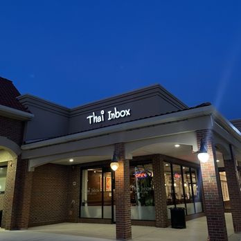 Thai Inbox - Glenview - Outside - Thai Near Me - Glenview, Illinois Thai Inbox - Glenview - Outside - Thai Near Me - Glenview, Illinois