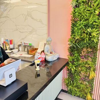 NaturalZ Ice Cream - Ice Cream & Frozen Yogurt Near Me - Overland Park, Kansas