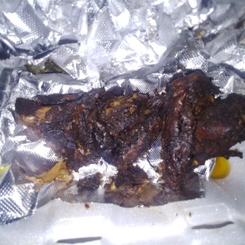 Kenny's Ribs and Chicken - Jerk baby wings that look like they was cooked 3 days ago Nasty dry not good the sides was good but that chicken nasty - Soul Food Near Me - Calumet Park, Illinois