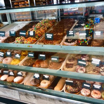 Randy's Donuts - Donuts Near Me - Downey, California Randy's Donuts - Donuts Near Me - Downey, California