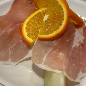 Il Cucciolo Ristorante - Prosciutto e Melone - Italian Near Me - Soho, XGL Il Cucciolo Ristorante - Prosciutto e Melone - Italian Near Me - Soho, XGL