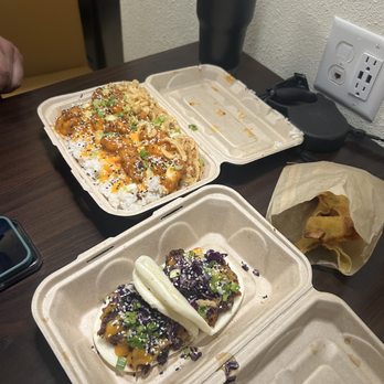 Shiso Crispy - Tampa - Bang bang chicken, short rib bao buns, and lobster Rangoon - Food Trucks Near Me - Tampa, Florida Shiso Crispy - Tampa - Bang bang chicken, short rib bao buns, and lobster Rangoon - Food Trucks Near Me - Tampa, Florida
