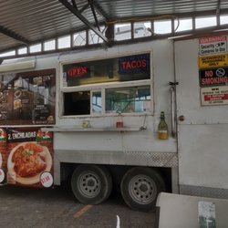 El Pacotote - Front of Truck