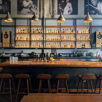 Bar Shiru - Interior design is so good, love everything and the sound system is amazing - Cocktail Bars Near Me - Oakland, California