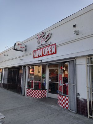 Joe's Pizza Mid-City by null