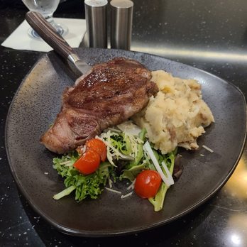 Flor de Caña Eatery & Bar - Grilled ribeye steaks w/ mashed potato - Breakfast & Brunch Near Me - Caguas, Puerto Rico