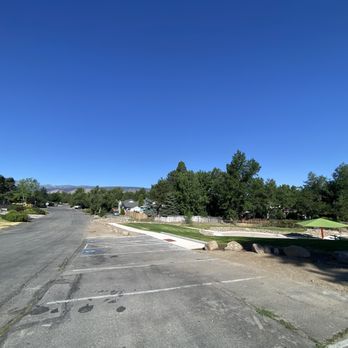 Ellen's Park - Here is part of the parking area. Not exactly a parking lot but still nice. - Parks Near Me - Reno, Nevada