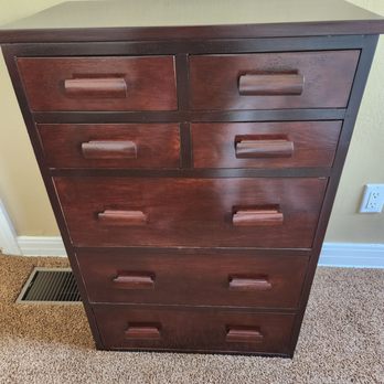 Mynor Pro Painting Services - Bedroom dresser - Beautiful - Painters Near Me - Northridge, California