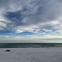 Navarre Sands Rentals - Amazing white sands and emerald water