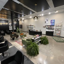 R. Mane Apothecary