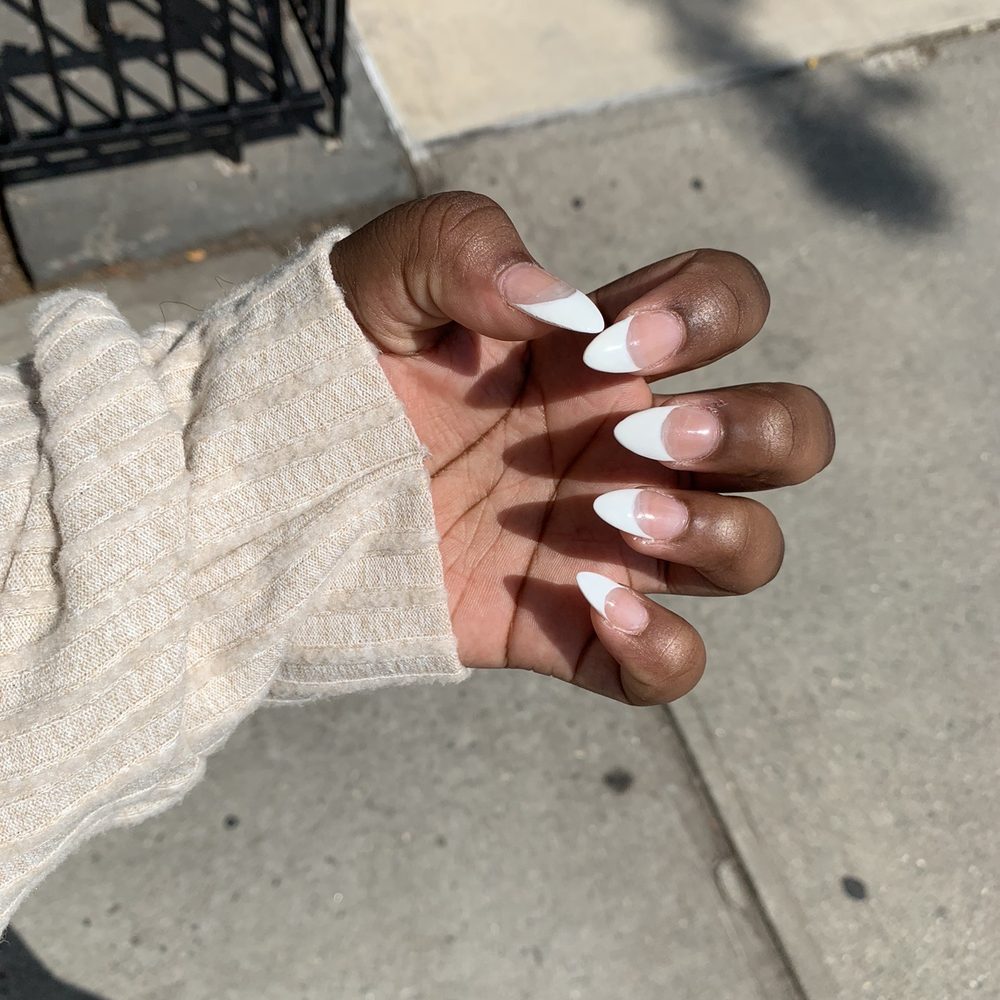 KT Nails Bar - Medium length almond shaped - Nail Salons Near Me - Charlotte, North Carolina KT Nails Bar - Medium length almond shaped - Nail Salons Near Me - Charlotte, North Carolina