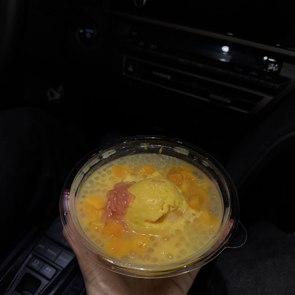Mango Mango Dessert - special mango juice sago & pomelo with mango ice cream - Desserts Near Me - Pittsburgh, Pennsylvania Mango Mango Dessert - special mango juice sago & pomelo with mango ice cream - Desserts Near Me - Pittsburgh, Pennsylvania