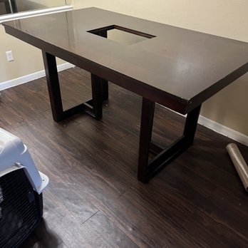 Hobby Movers - This is a table before we take it apart and protect with moving blankets and tape - Movers Near Me - Houston, Texas