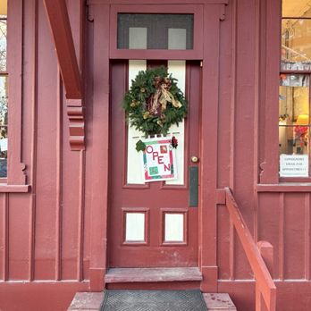 The Wayland Depot - Dec 2025 - Gift Shops Near Me - Wayland, Massachusetts The Wayland Depot - Dec 2025 - Gift Shops Near Me - Wayland, Massachusetts
