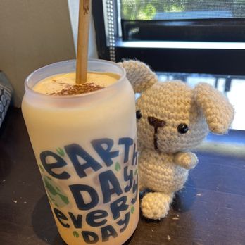Starbucks - Pumpkin Spice Latte Almond Milk and Pumpkin Cold Foam - Coffee & Tea Near Me - Waipahu, Hawaii Starbucks - Pumpkin Spice Latte Almond Milk and Pumpkin Cold Foam - Coffee & Tea Near Me - Waipahu, Hawaii