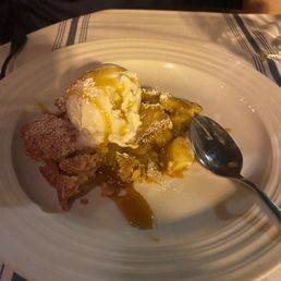 Not the best photo but this apple pie with gelato and caramel drizzle was fantastic! Not the best photo but this apple pie with gelato and caramel drizzle was fantastic!