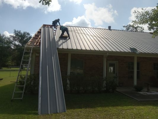 Bobby Galicia Roofing & Siding
